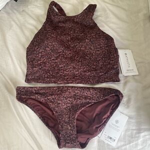 Athleta swim suit. Size M
